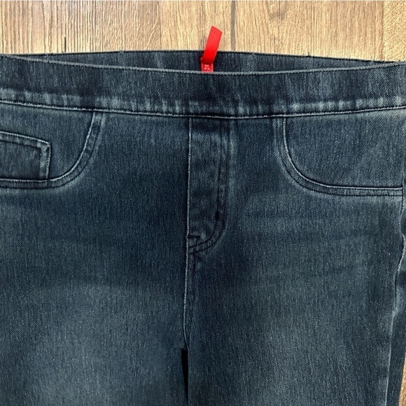 Spanx Jeans Womens M Pull On Skinny Stretch Jegging Dark Wash Blue Medium - Picture 3 of 11
